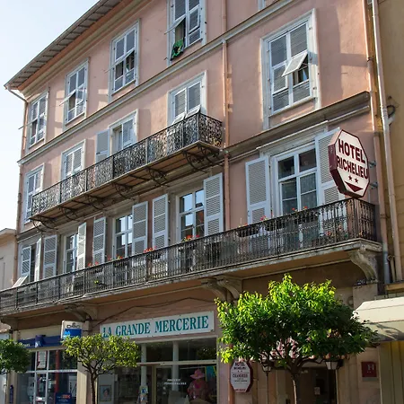 Richelieu 2*