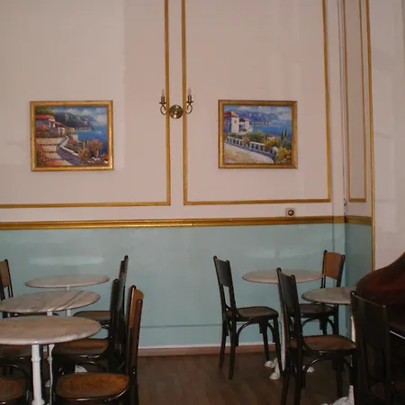 Richelieu 2* Menton